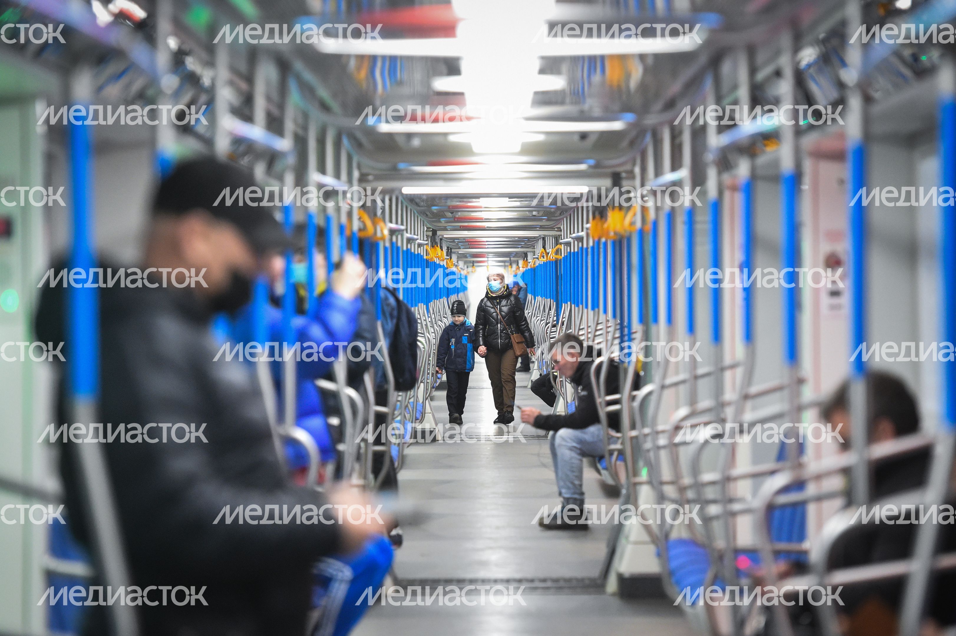 Открытие новых станций метро «Народное Ополчение» и «Мневники» в Москве