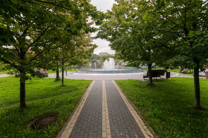 Фонтан в Центральном городском парке Реутова