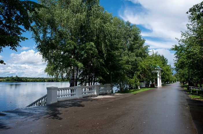 Летние виды города Дубна