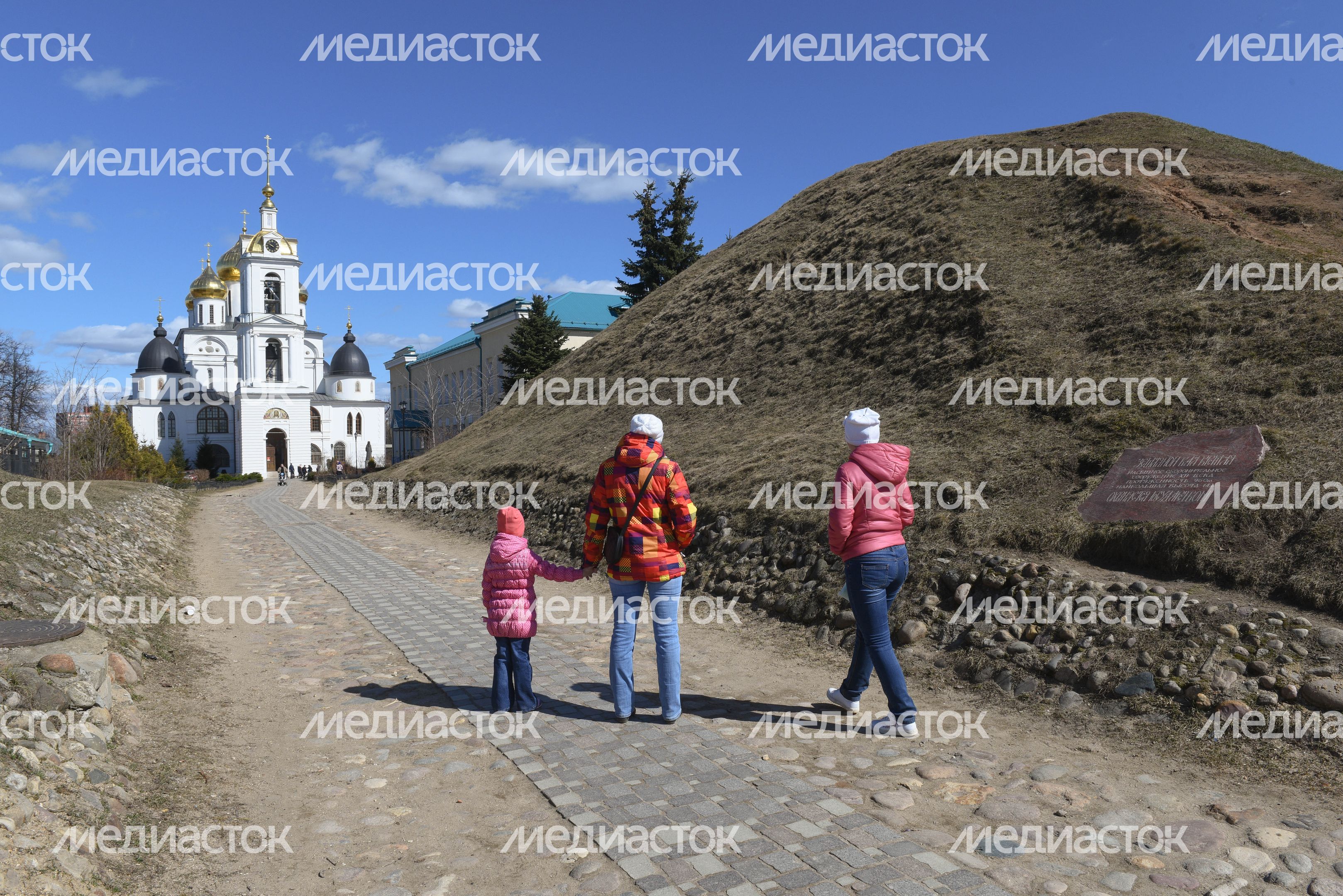 Дмитровский кремль, 2 часть
