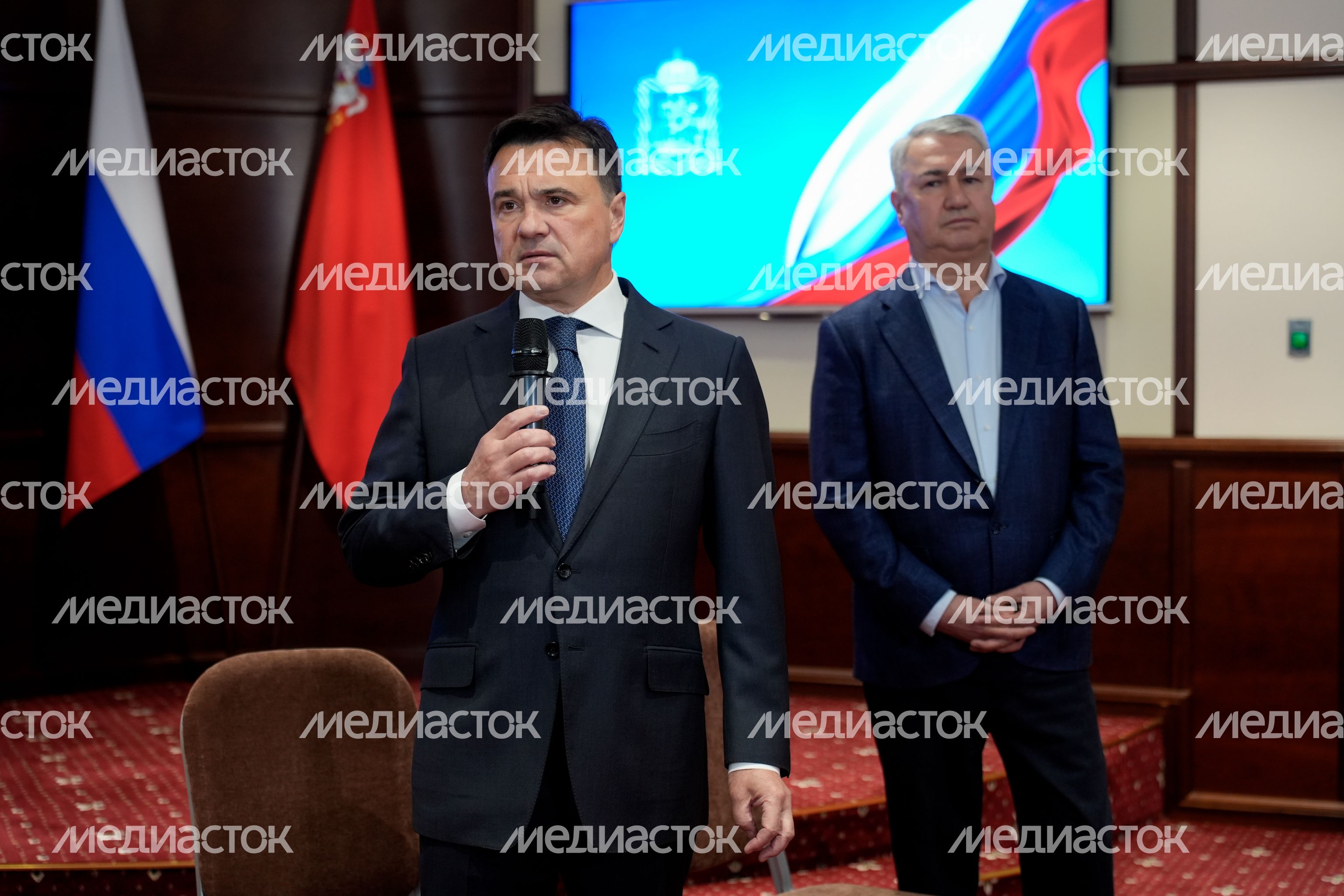Андрей Воробьев и Рахим Азимов вручили ключи от автомобилей ветеранам СВО и семьям погибших героев Андрей Воробьев и Рахим Азимов вручили ключи от автомобилей ветеранам СВО и семьям погибших героев