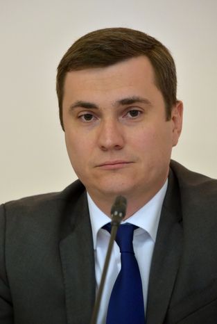 Павел Буяджи на пресс-конференции в Доме Правительства МО