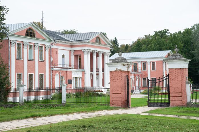 Имение Гончаровой
