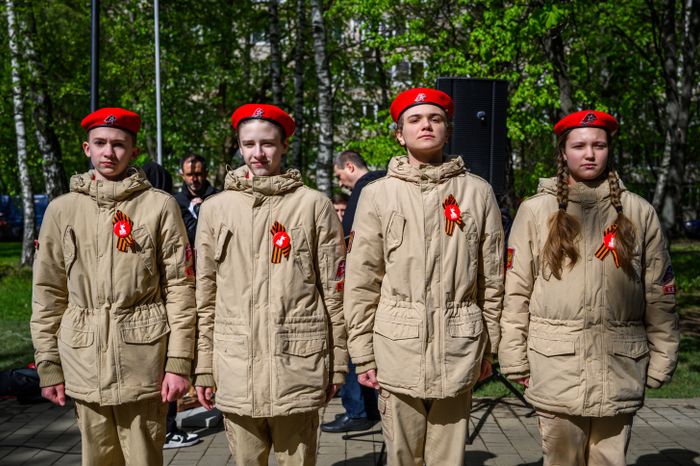 Торжественная церемония зажжения Вечного огня в Королеве