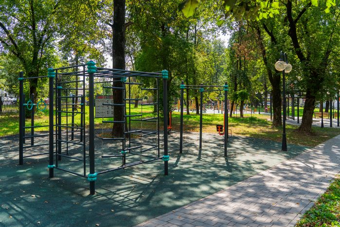 Сквер на Северной площади в Серпухове после благоустройства