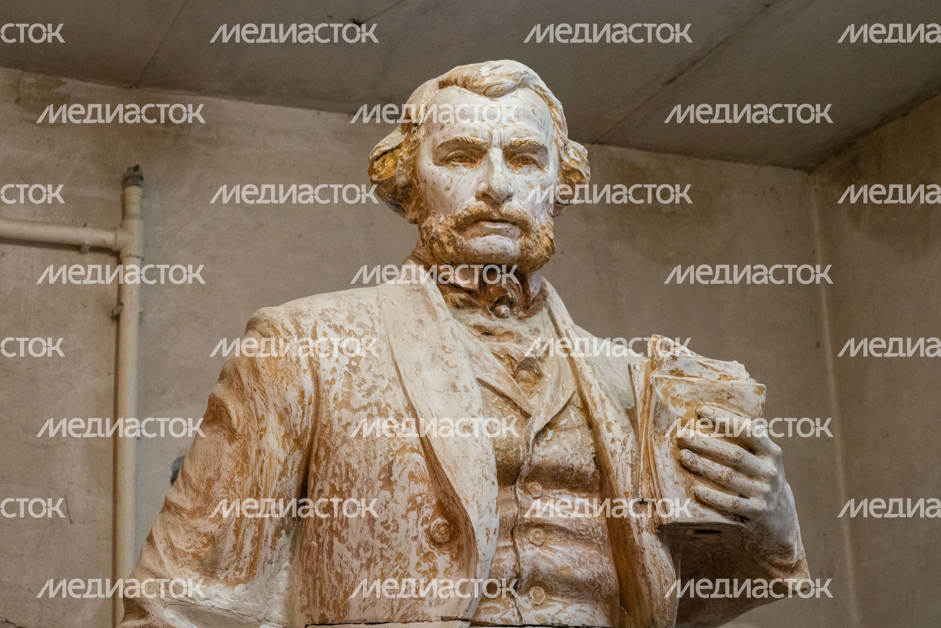 Парк и галерея скульптора Сергея Казанцева в Истре