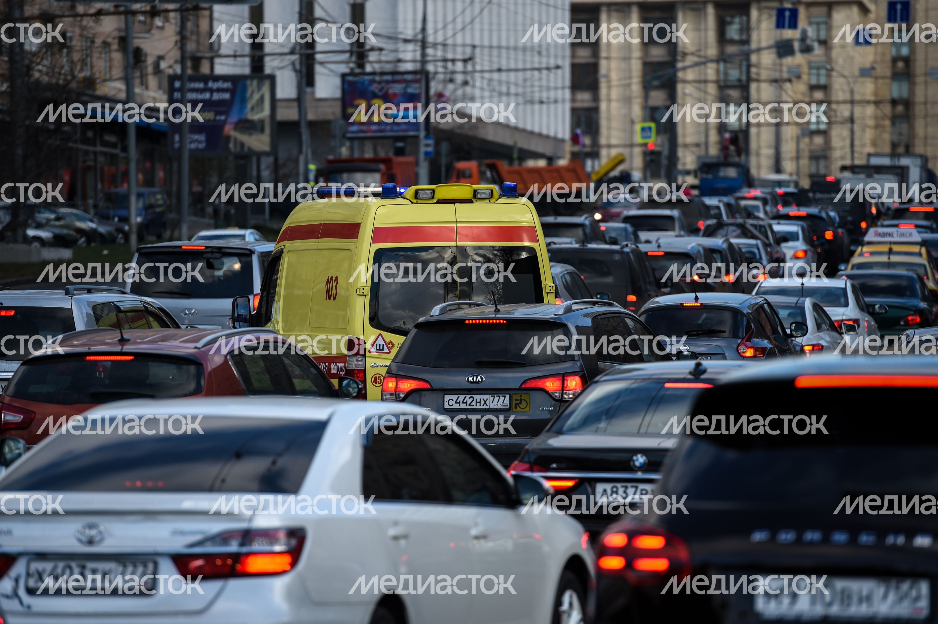 Повседневная жизнь города