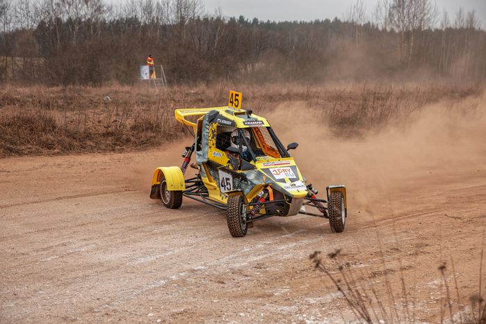Гонки по кроссу на автомобилях и багги на Кубок Kramar Motorsport в Раменском округе