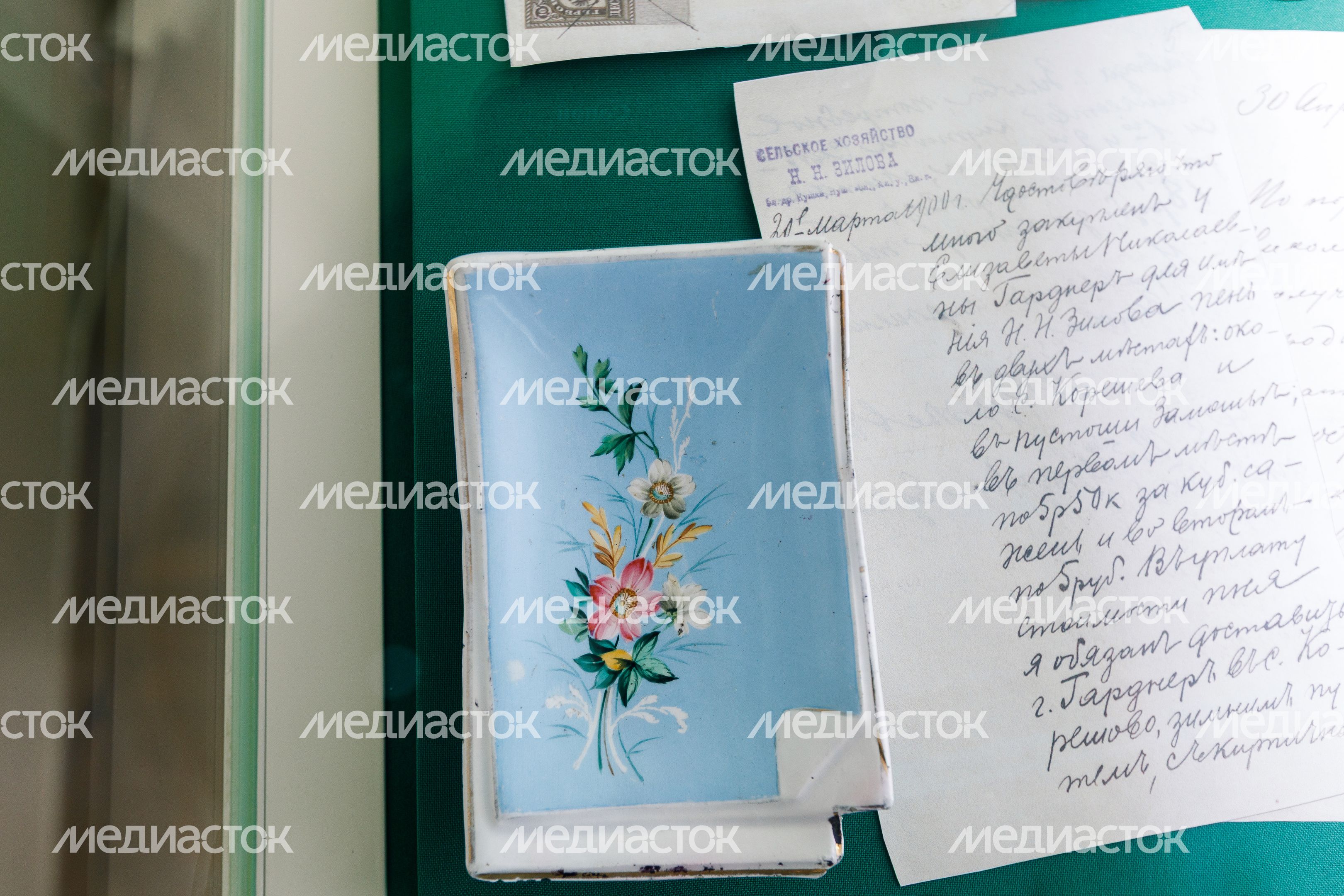Выставка «Две фарфоровые империи» в Музее-заповеднике «Дмитровский кремль» Выставка «Две фарфоровые империи» в Музее-заповеднике «Дмитровский кремль»