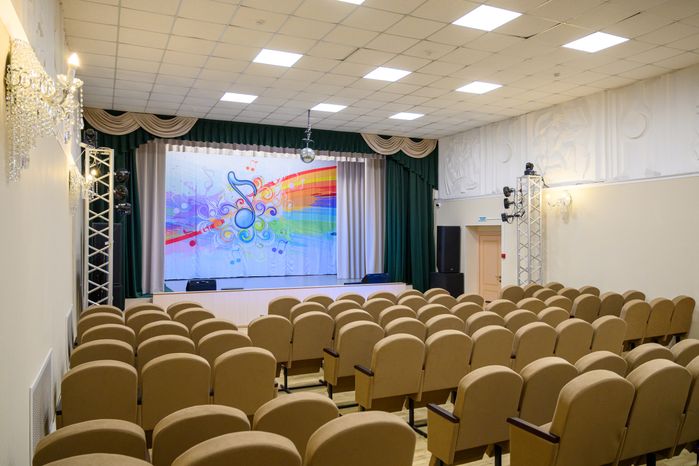 Концертный зал в Буньковском сельском культурно-спортивном комплексе п. Новостройка Богородского округа