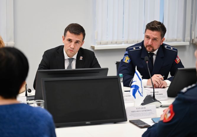 Игорь Даниленко провёл личный приём граждан в Ленинском округе