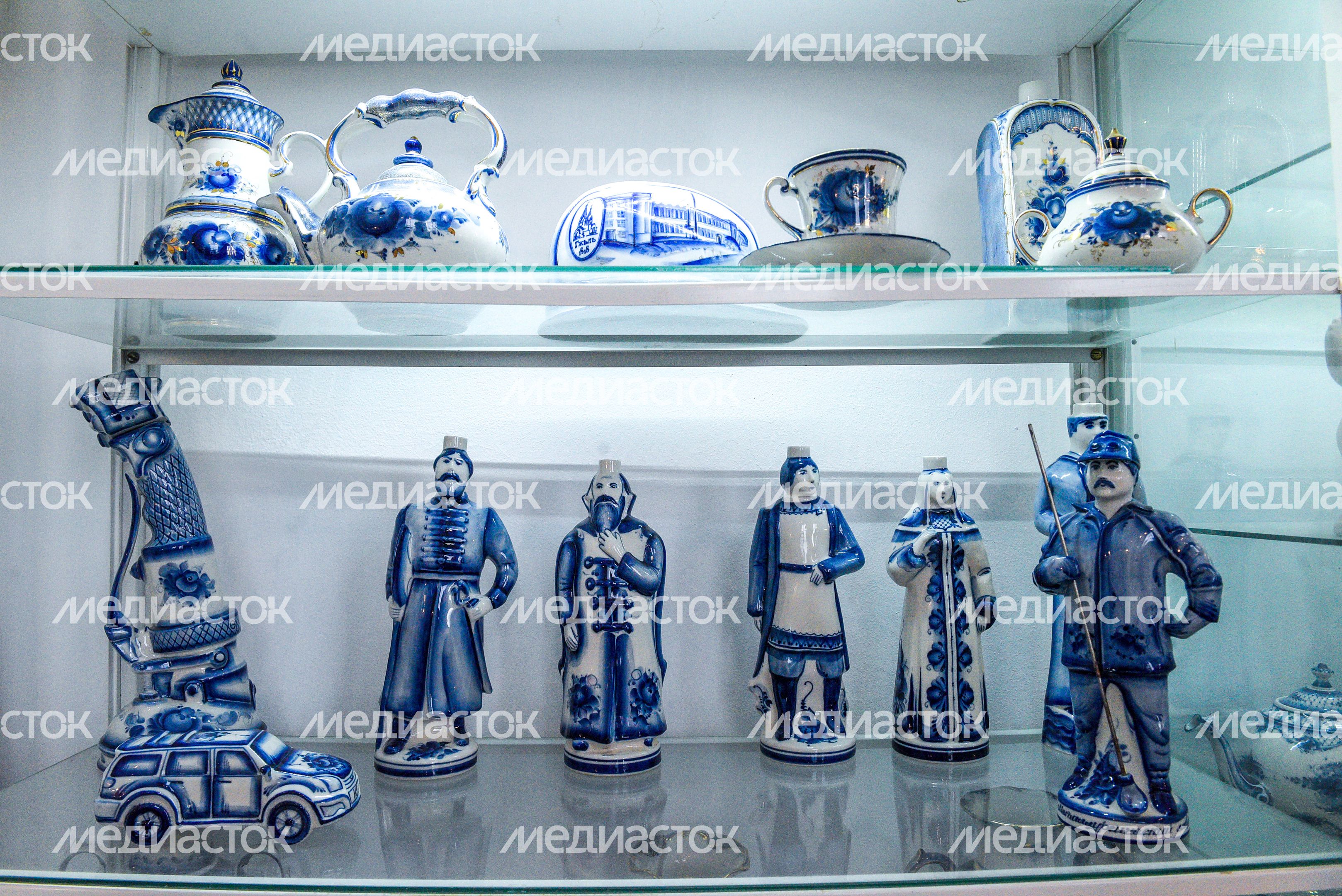 Гжельский фарфоровый завод