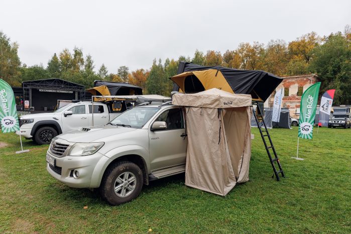 Дома для путешествий на фестивале «Автодомфест» в усадьбе Гребнево округа Щелково