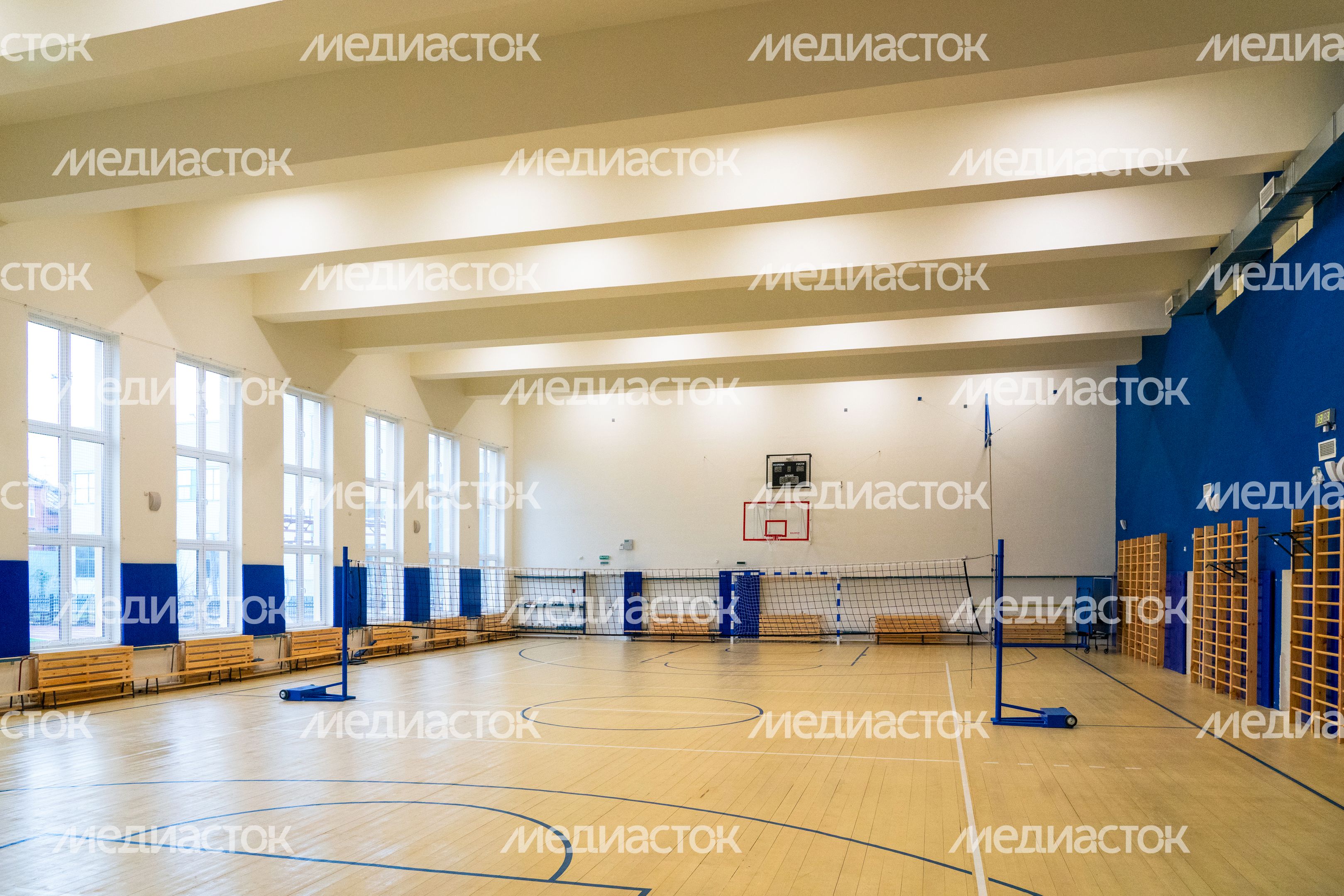 Спортивный зал в новой пристройке к школе №29 им. П.И. Забродина в Подольске Спортивный зал в новой пристройке к школе №29 им. П.И. Забродина в Подольске