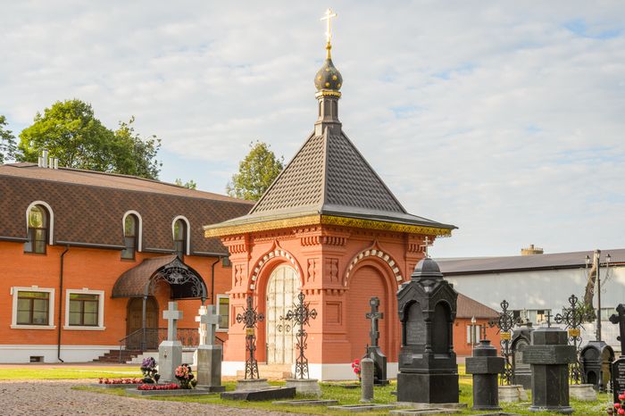 Тихвинская церковь