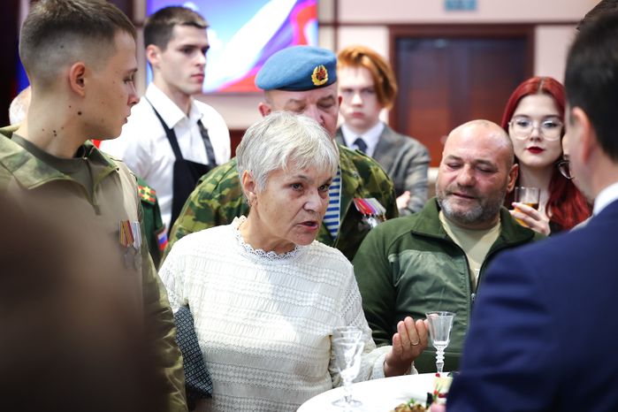 Награждение добровольцев из отряда «БАРС» Губернатором Подмосковья