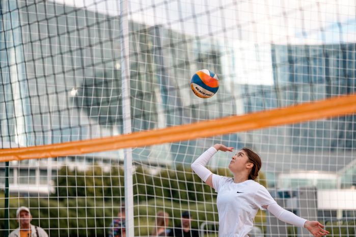 Пляжный волейбол на новой площадке «Пойма volley» в Красногорске