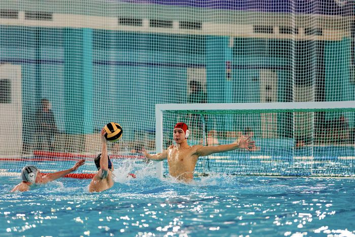 Соревнования по водному поло среди юношей в Чехове