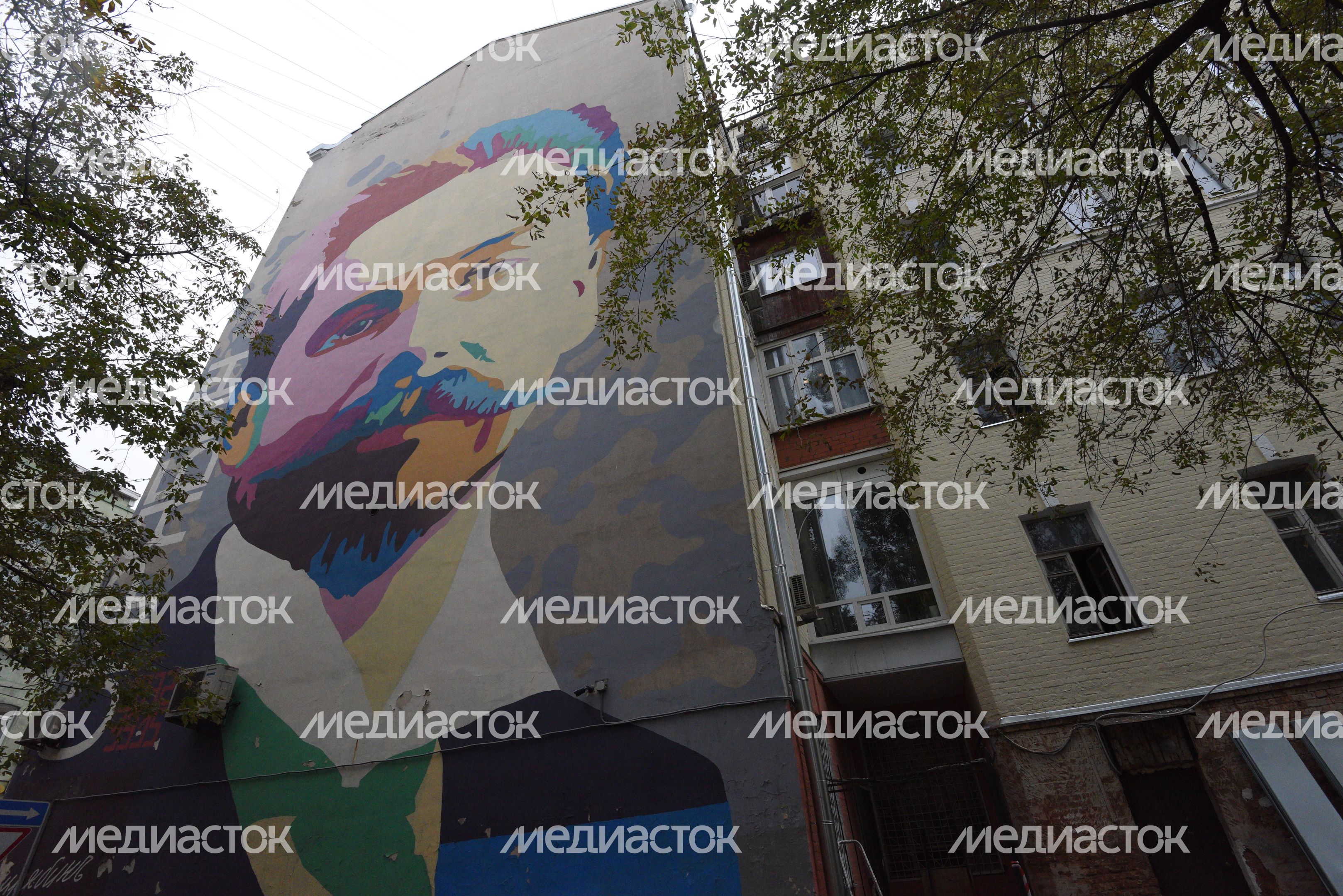 Граффити на улицах Москвы Граффити на улицах Москвы