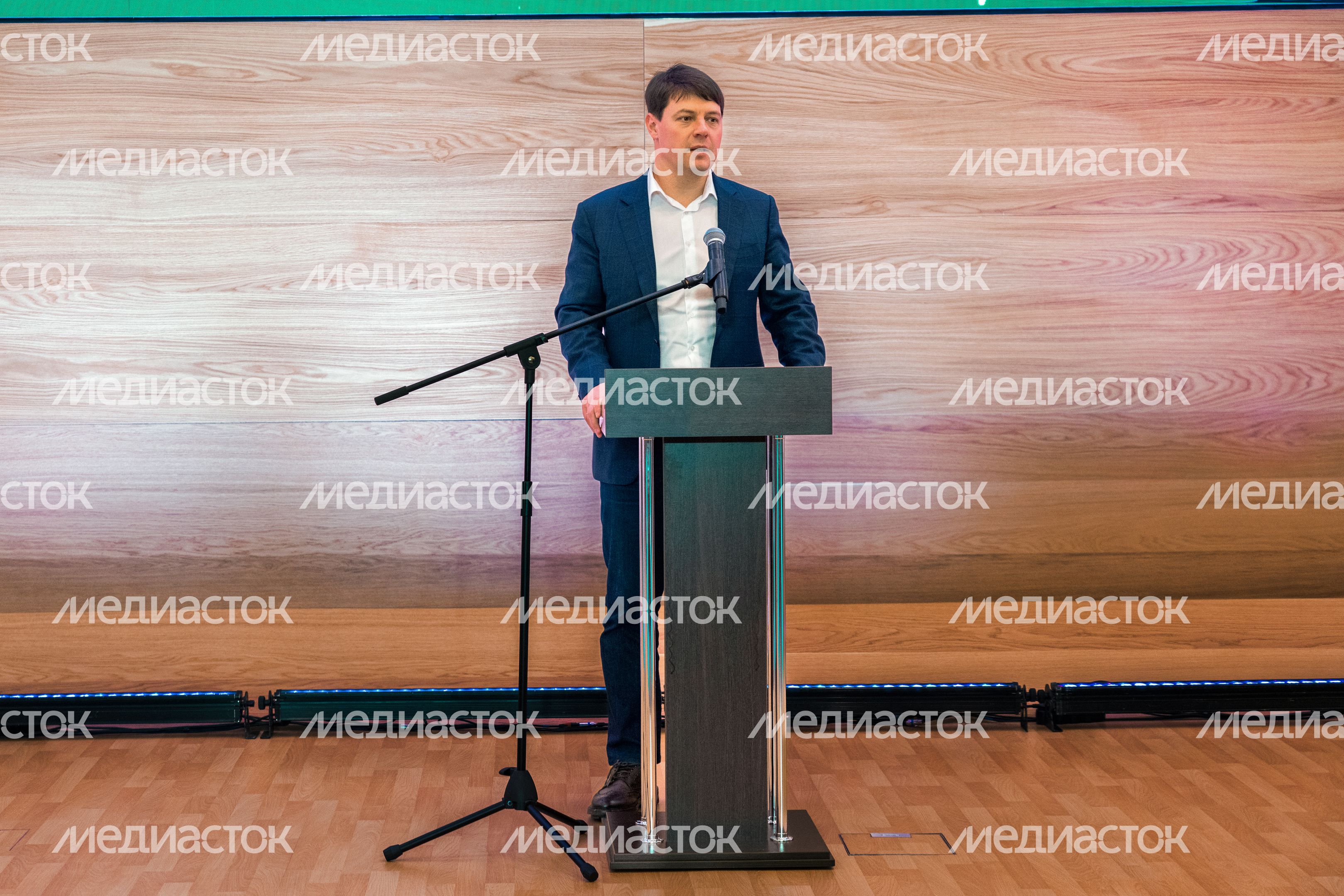 Вице-губернатор Московской области Владислав Мурашов на итоговом форуме «Управдом» в Красногорске Вице-губернатор Московской области Владислав Мурашов на итоговом форуме «Управдом» в Красногорске