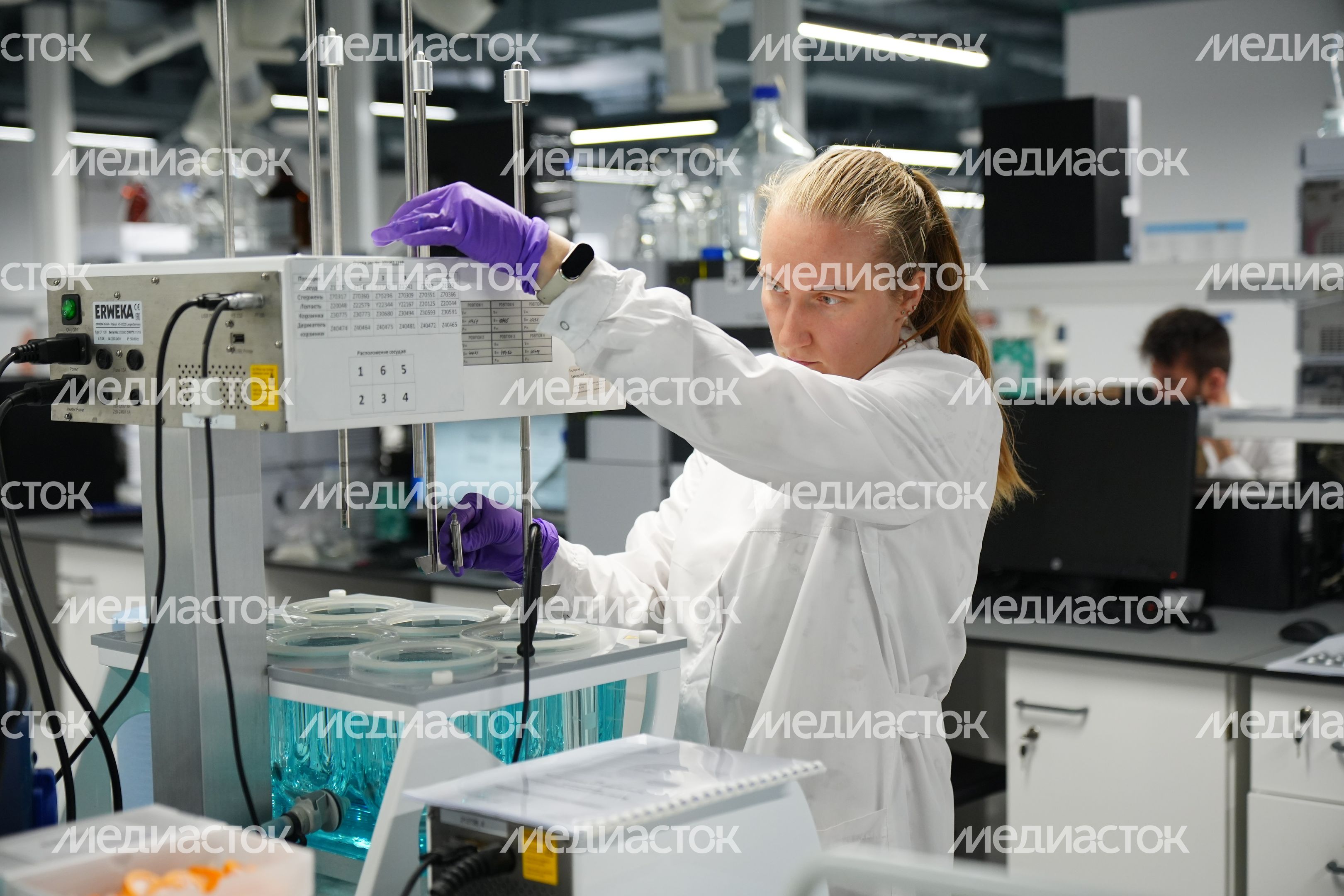 Губернатору представили проект развития R&D-Центра фармкомпании «Биннофарм Групп» в Красногорске