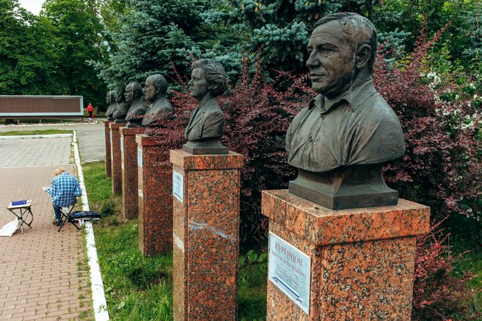 Памятник Одинцу боярину
