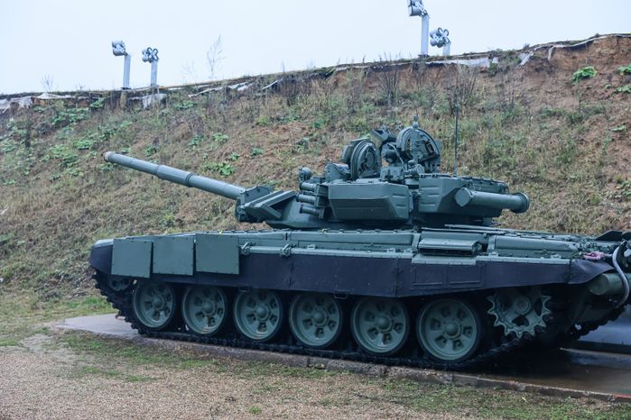 Проверка губернатором Подмосковья условий размещения мобилизованных в парке «Патриот»