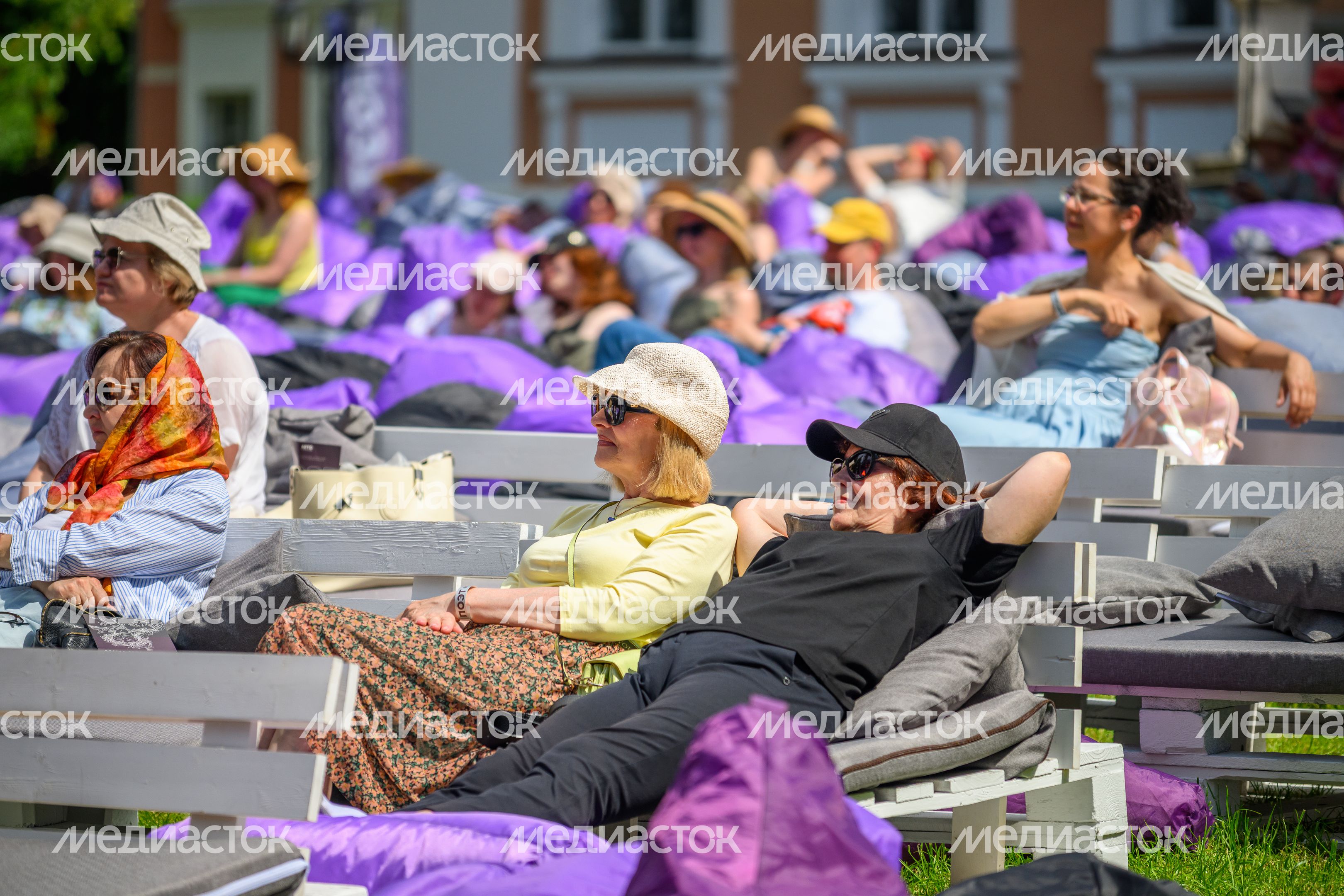 Спектакль «Лукоморье» по сказкам А. Пушкина на Литературном фестивале «Проект: Поэт» в усадьбе Вяземы