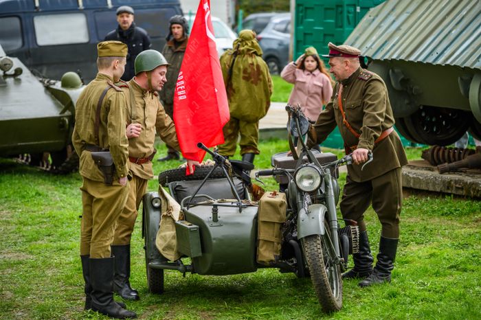 Военно-историческая реконструкция событий мая 1945 года в музее истории танка Т-34 в Мытищах