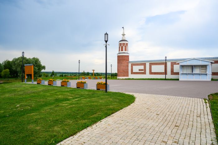 Богородице-Рождественский Бобренев мужской монастырь в селе Старое Бобренево округа Коломна