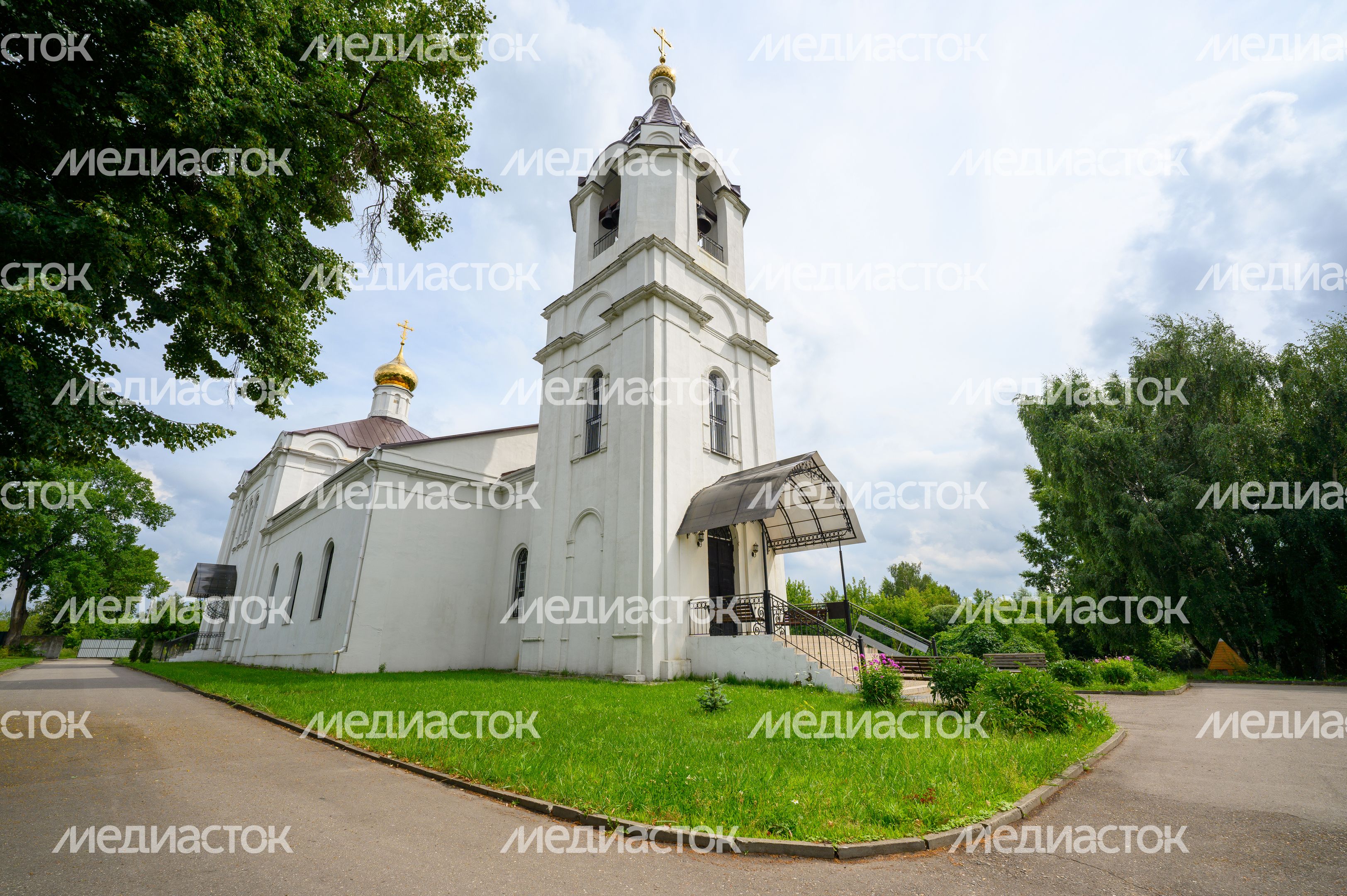 Церковь иконы Божией Матери "Знамение" в Амерево