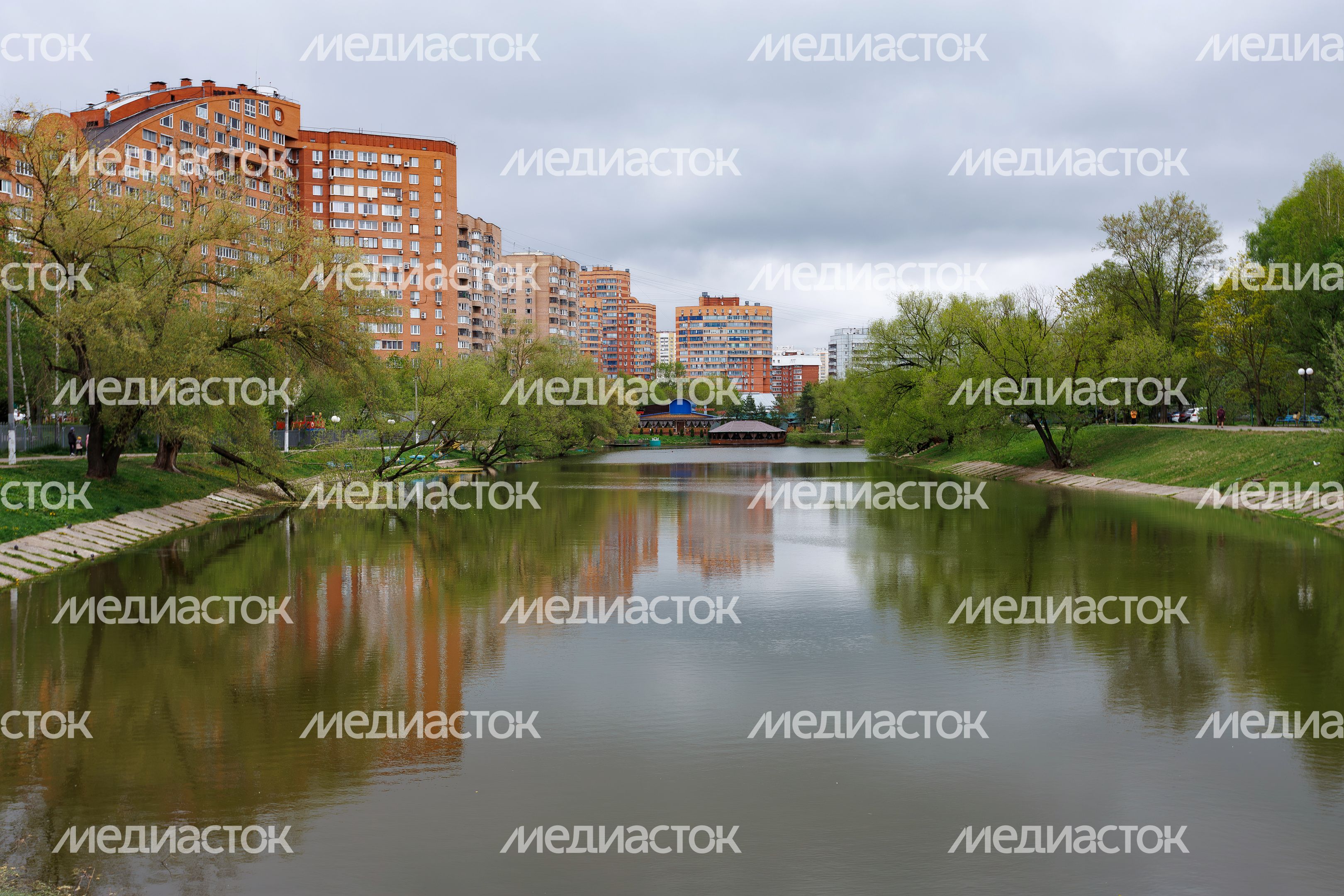 Весенние виды города Химки Весенние виды города Химки