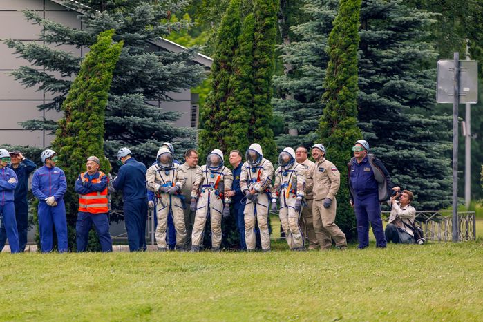 В Звездном городке прошла тренировка спасательной операции космонавтов