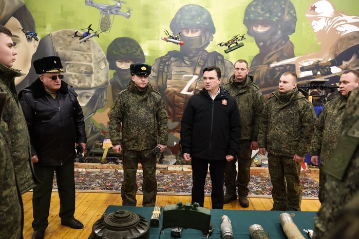 Андрей Воробьев поздравил военнослужащих 45-й отдельной гвардейской инженерной бригады
