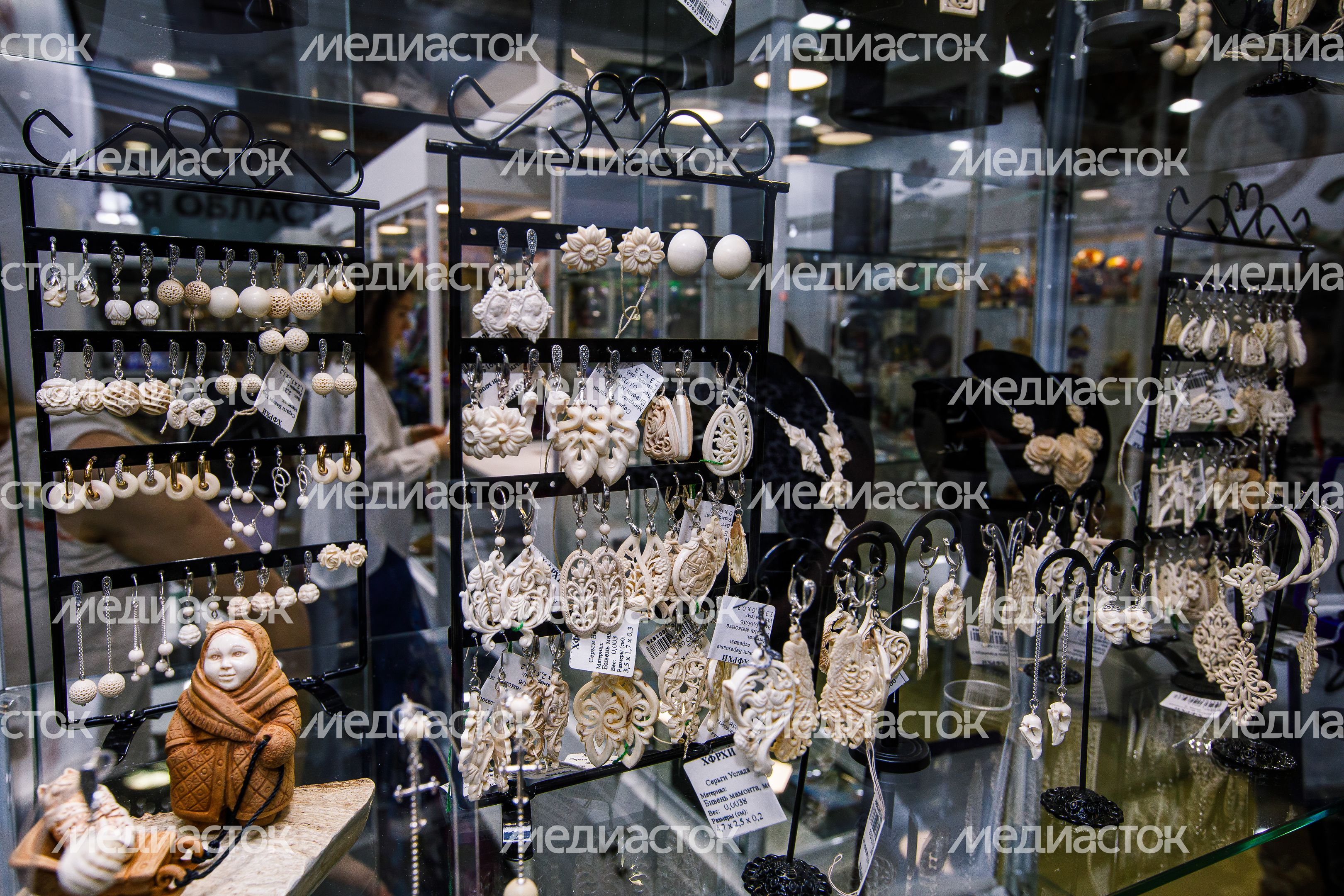 Выставка-ярмарка народных художественных промыслов «Ладья. Весенняя фантазия 2024» Выставка-ярмарка народных художественных промыслов «Ладья. Весенняя фантазия 2024»