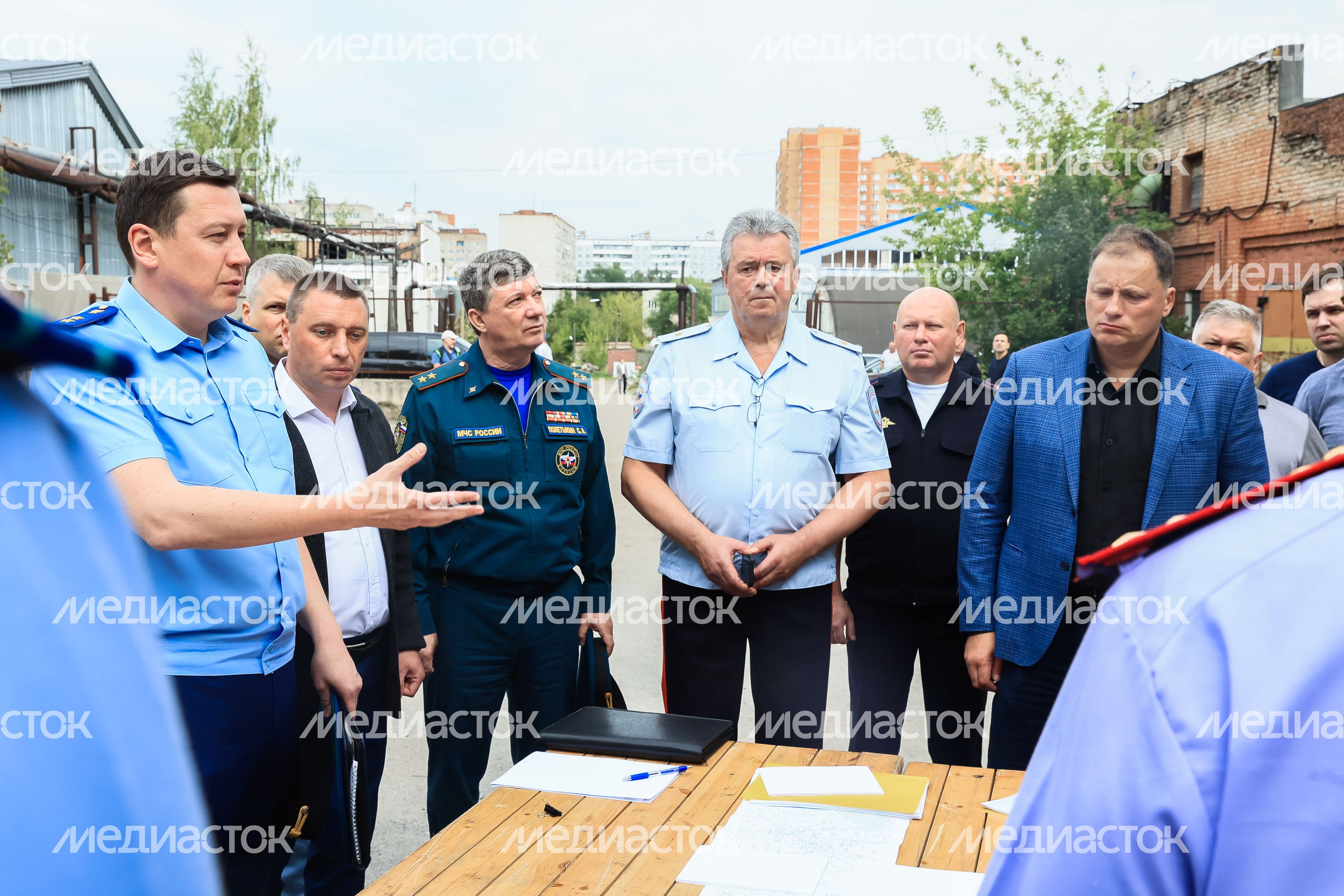 Оперативный штаб с участием Губернатора Подмосковья на месте ЧП в Сергиевом Посаде Оперативный штаб с участием Губернатора Подмосковья на месте ЧП в Сергиевом Посаде