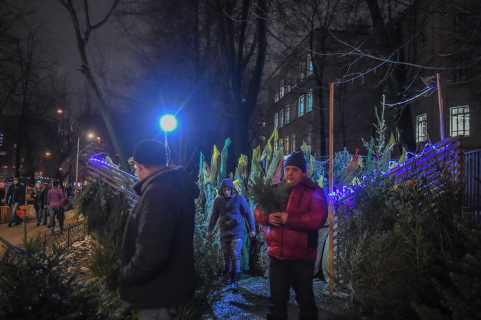 Открытие елочных базаров в Москве