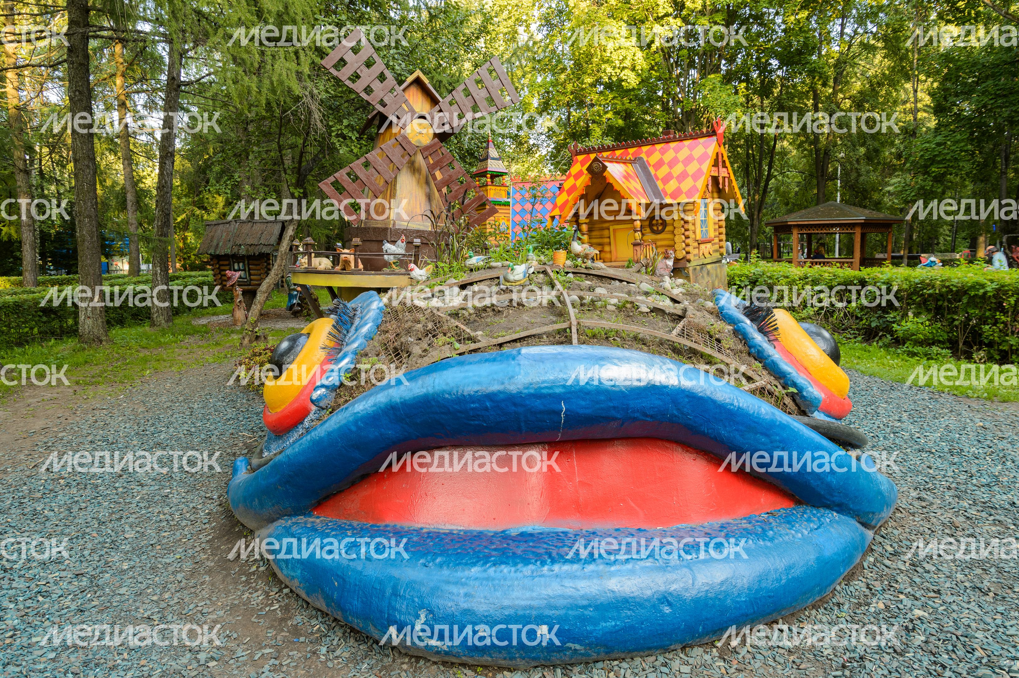 Королев. Центральный городской парк Королев. Центральный городской парк