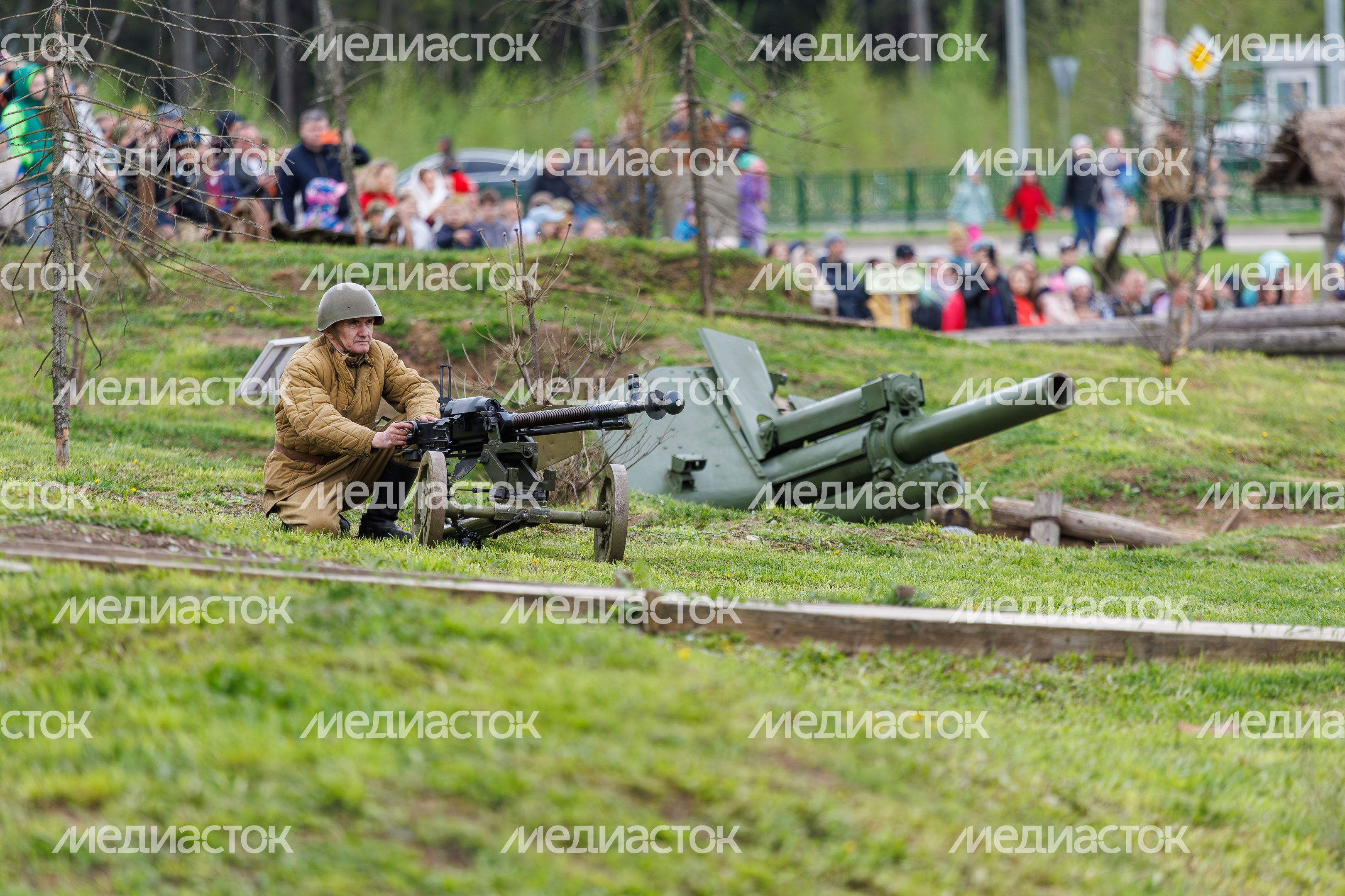 День Победы в Центральном парке «Патриот» Одинцовского округа: военно-историческая реконструкция «В логове зверя» День Победы в Центральном парке «Патриот» Одинцовского округа: военно-историческая реконструкция «В логове зверя»
