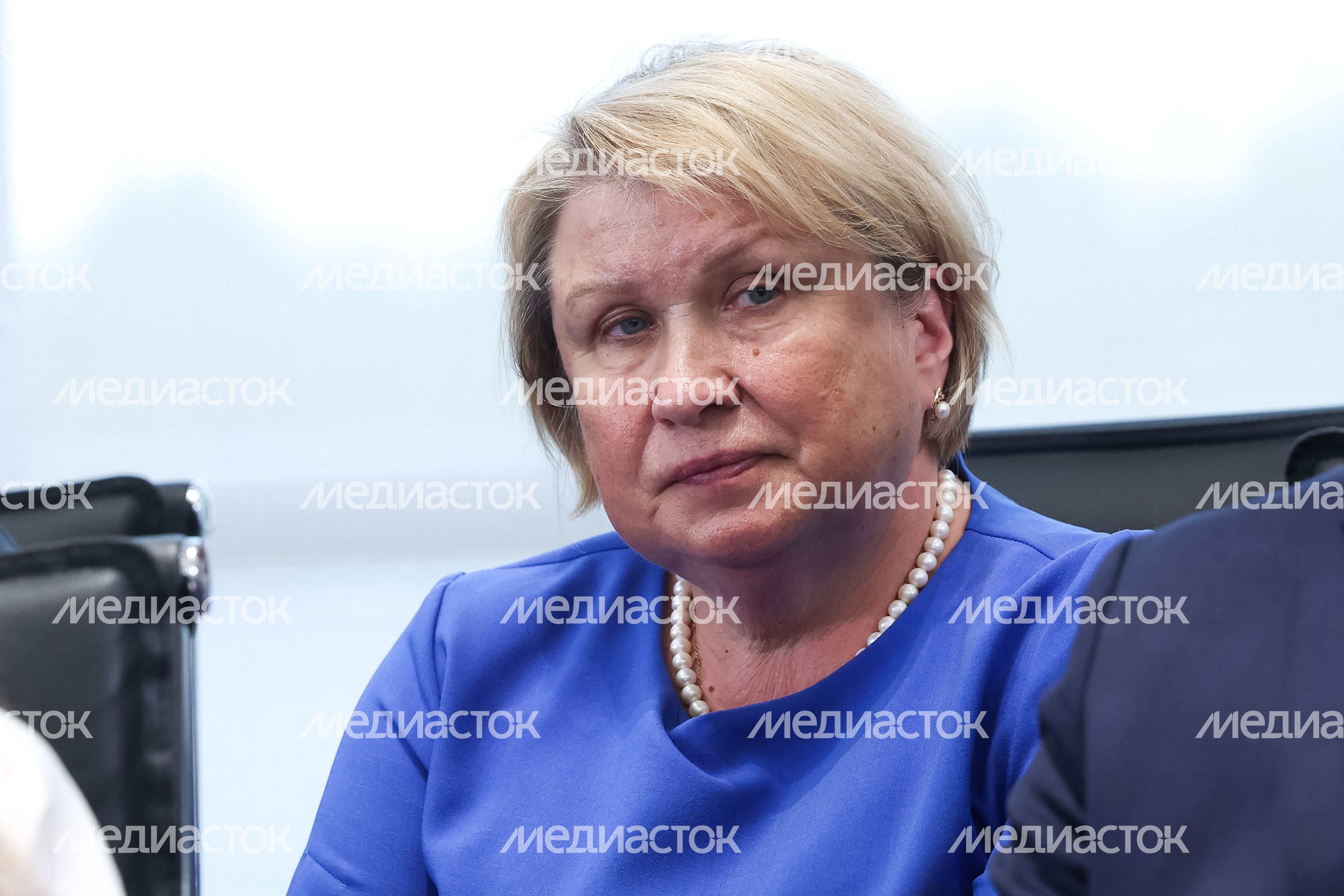 Андрей Воробьев поздравил подмосковных школьников, показавших отличные результаты на ЕГЭ
