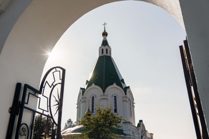 Церковь Преображения Господня в Запрудне Талдомского округа
