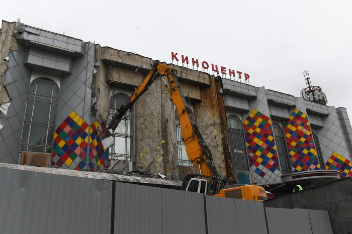 Снос кинотеатра «Соловей» в Москве