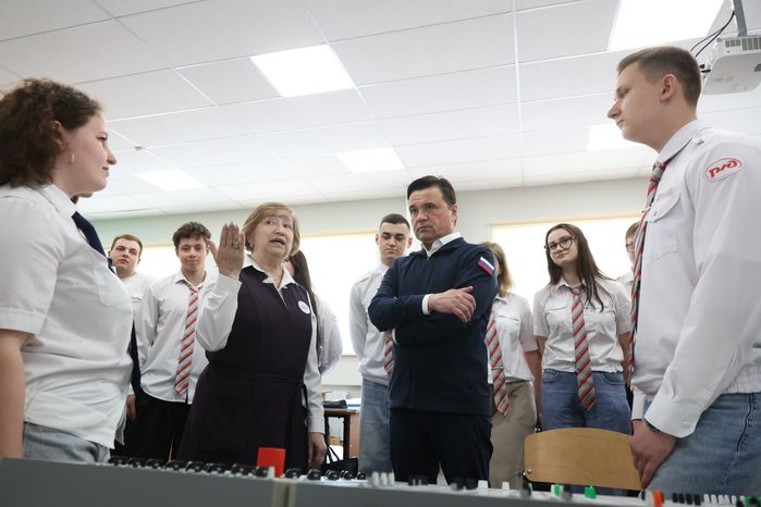 Андрей Воробьев проверил работу Орехово-Зуевского железнодорожного техникума
