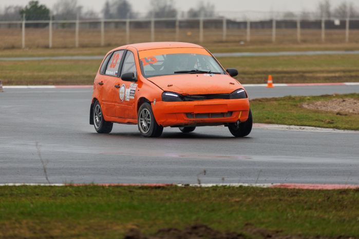 Открытие сезона ралли-кросса на гоночной трассе ADM Raceway в Мячково округа Люберцы