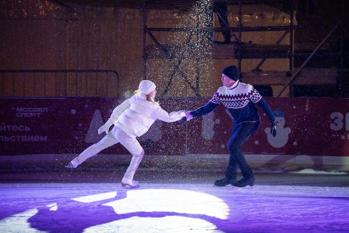 Красногорск. Ледовое шоу Ильи Авербуха «Чемпионы» в Путилково