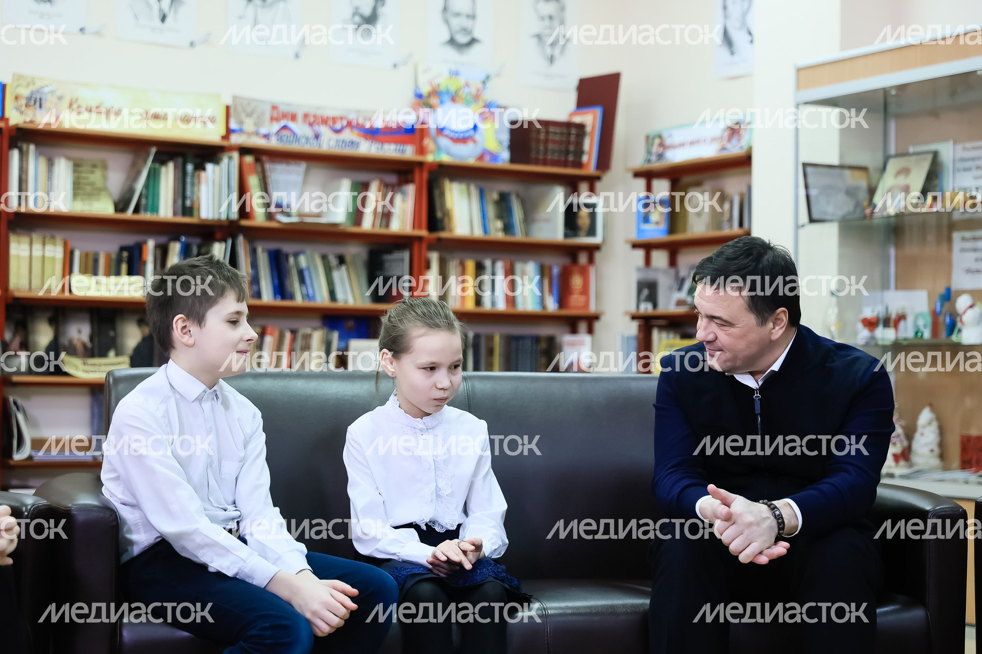 Встреча Губернатора Подмосковья со школьниками из Балашихи, чьи близкие находятся в зоне СВО