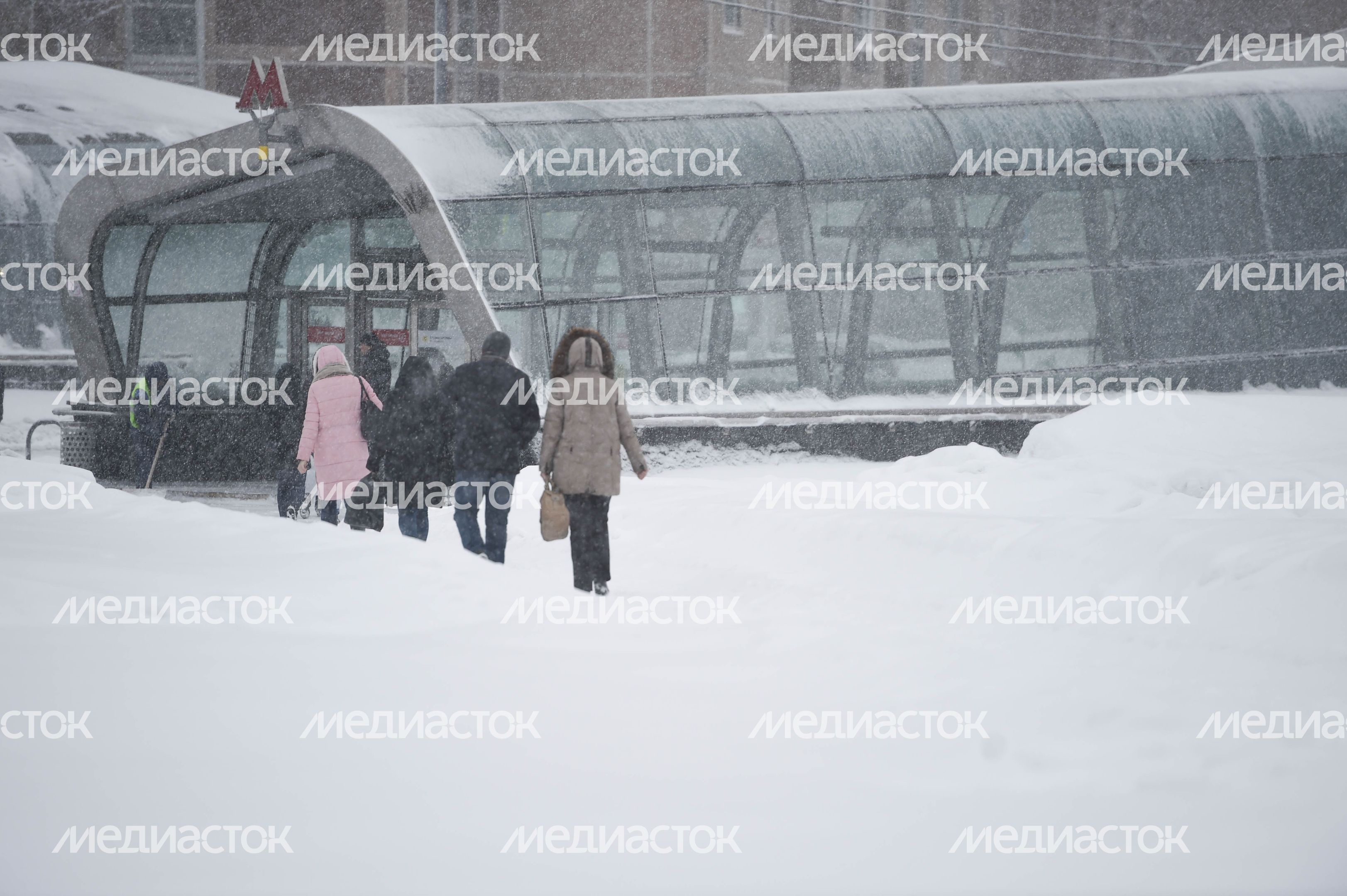 Рекордный снегопад в Москве и Подмосковье