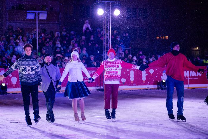 Красногорск. Ледовое шоу Ильи Авербуха «Чемпионы» в Путилково