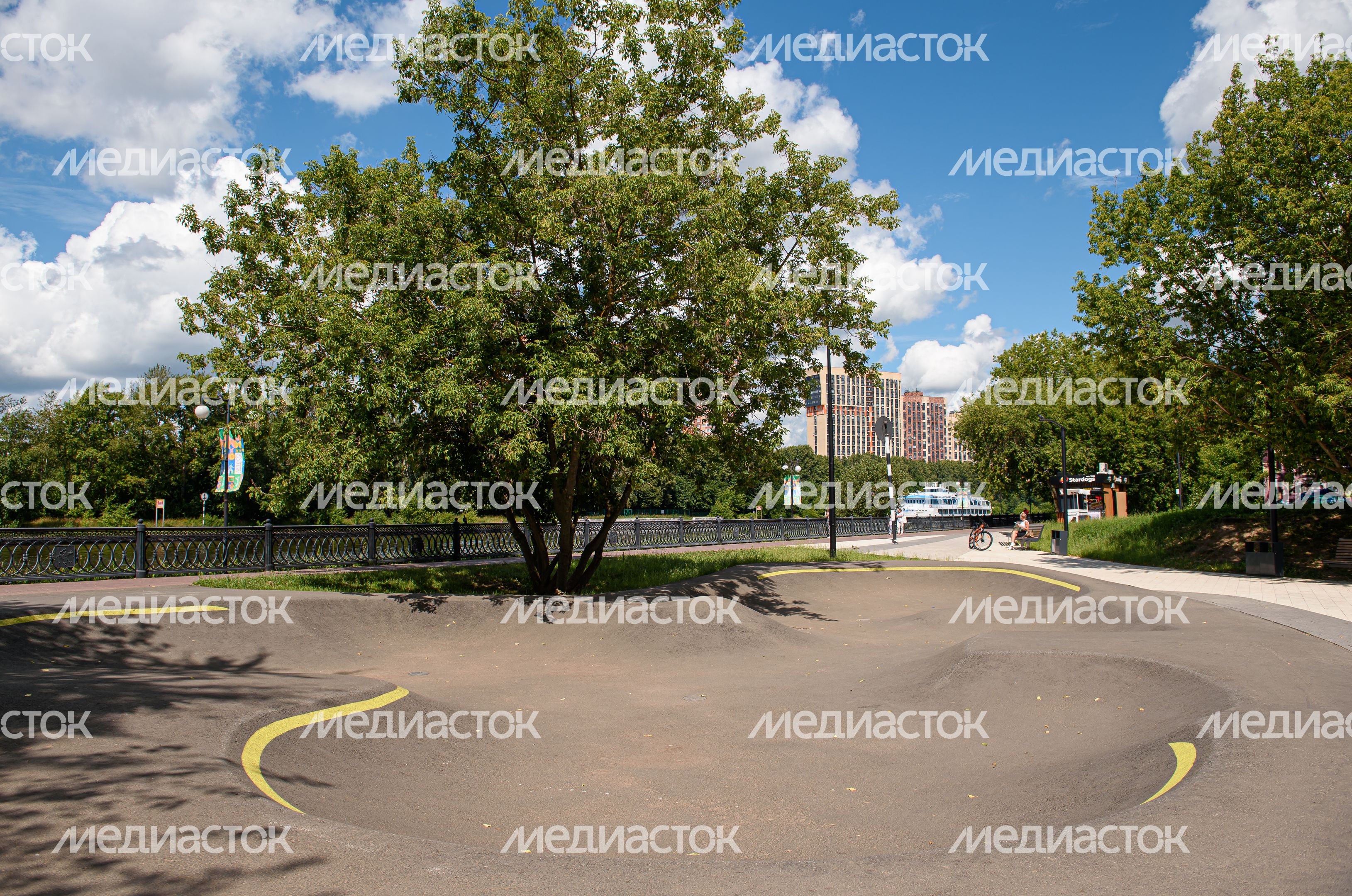 Летние виды Парка Экоберег