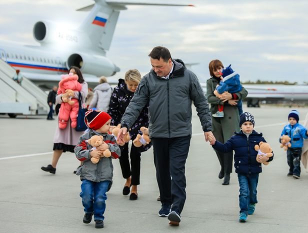 Встреча детей-сирот из ДНР, прибывших в Подмосковье, Губернатором Московской области и детским омбудсменом РФ